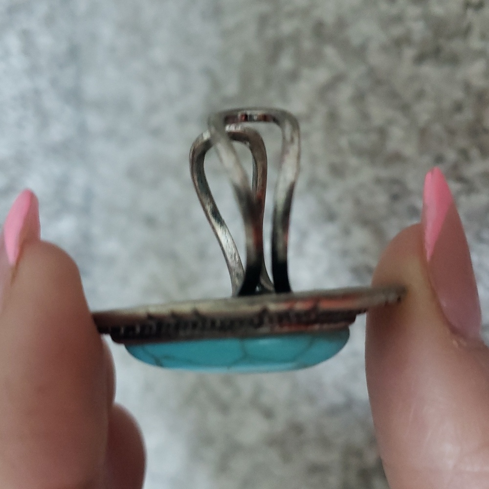 Teardrop turquoise adjustable ring - Picture 2 of 3